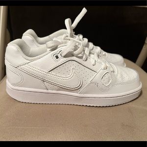 New without box White Nike Son of Force